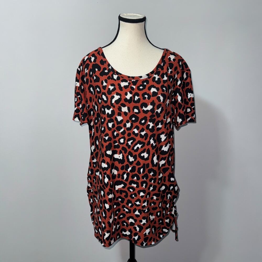 Urban Rose women’s Plus Size 2X Leopard Print Ruched Tunic Top